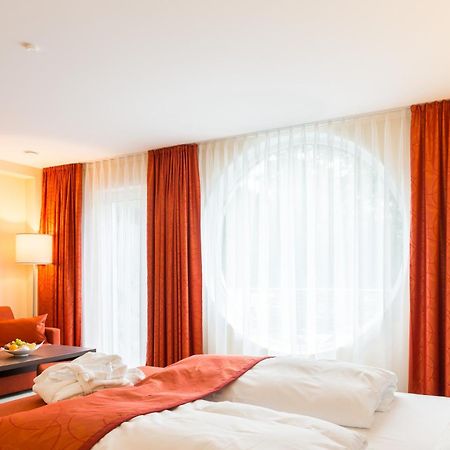 Aribo Hotel Erbendorf Buitenkant foto