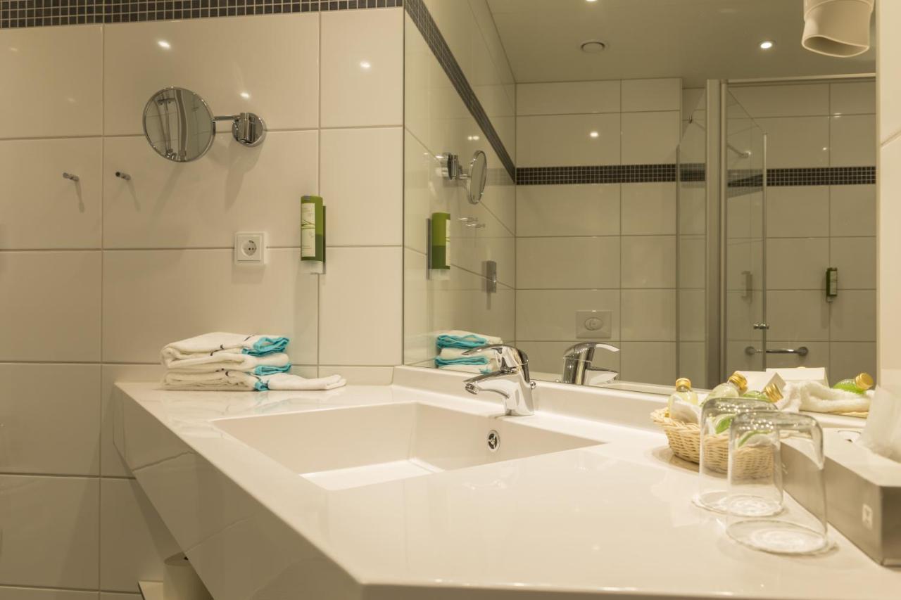 Aribo Hotel Erbendorf Buitenkant foto