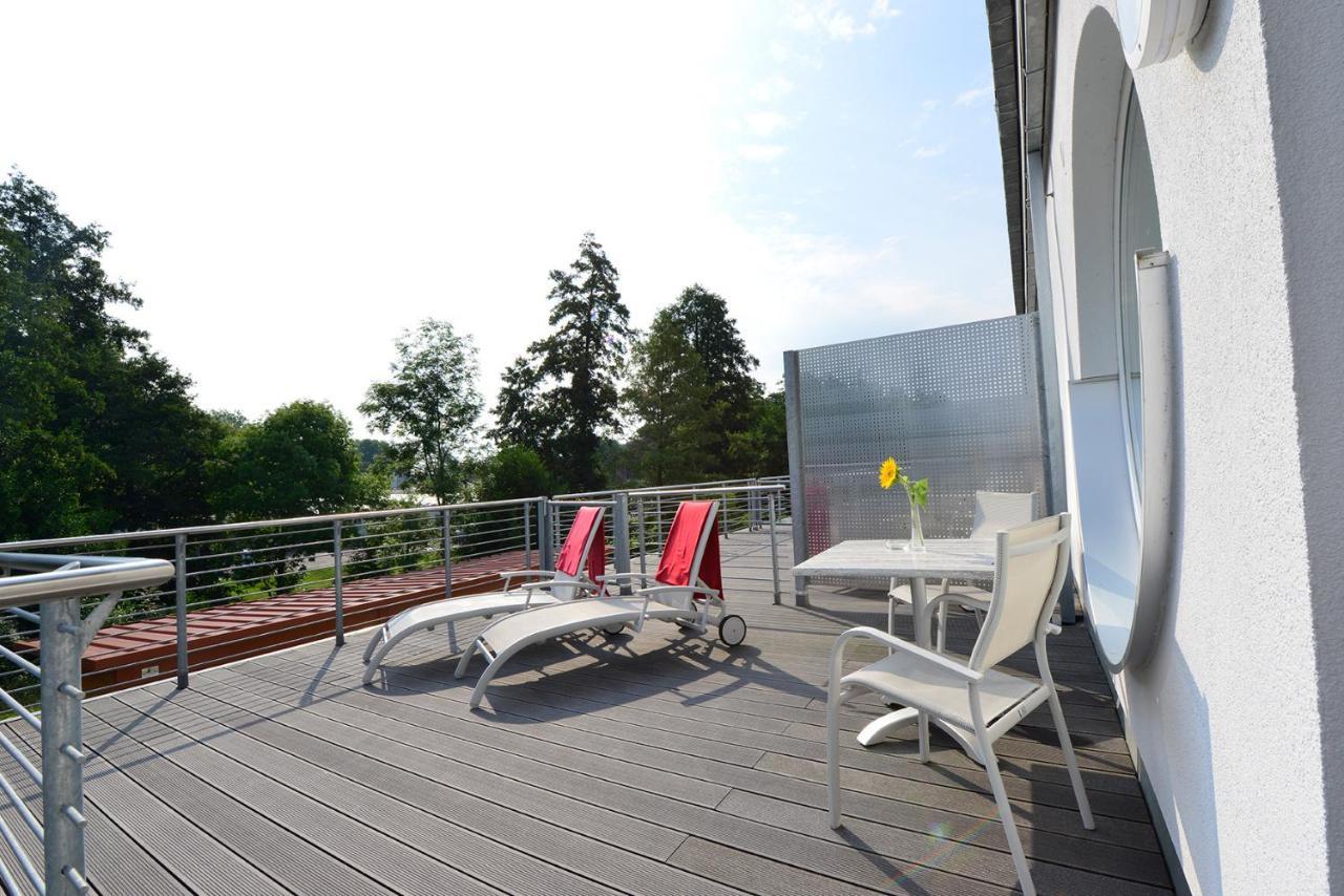 Aribo Hotel Erbendorf Buitenkant foto